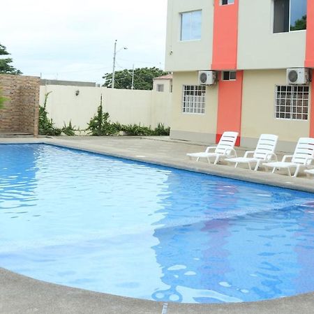 Hotel Pikeiro Blue Manta Kültér fotó