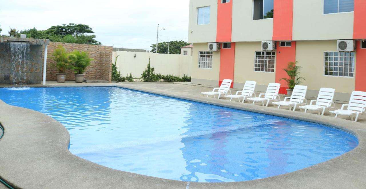 Hotel Pikeiro Blue Manta Kültér fotó