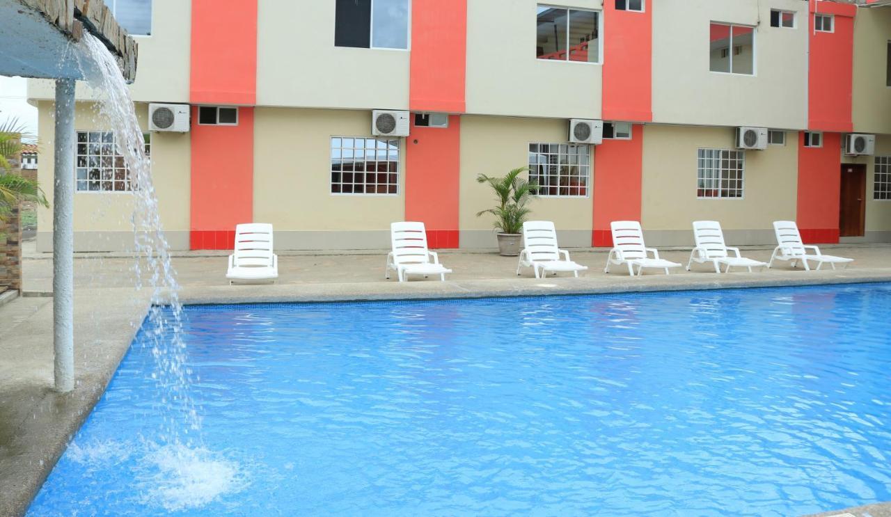 Hotel Pikeiro Blue Manta Kültér fotó